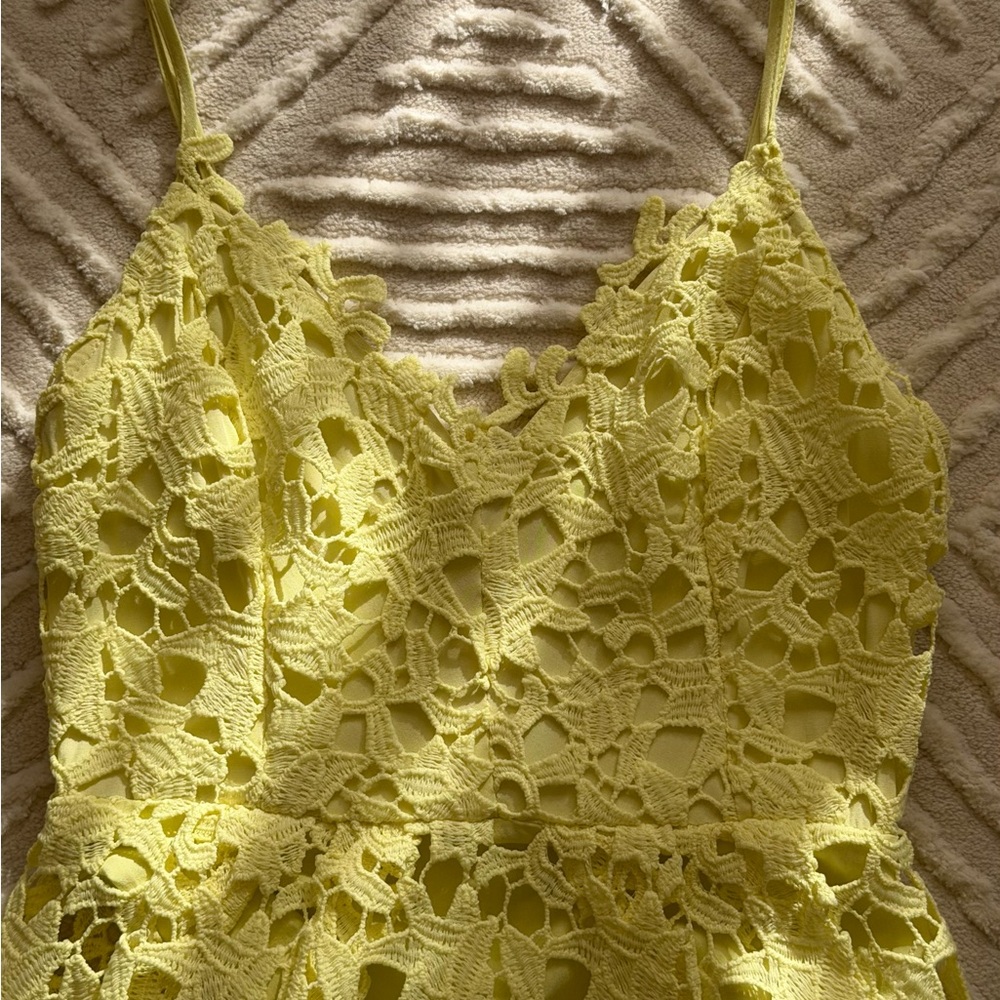 ASTR The Label Lemon Yellow Lace Midi Dress Wedding Guest Bridal Shower Spring - Picture 13 of 14